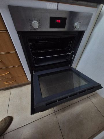 תנור בילד אין BOSCH