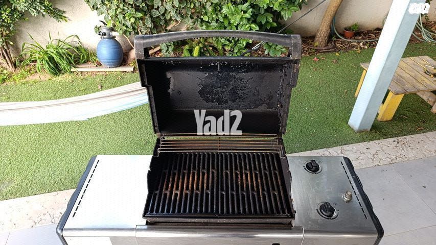 מנגל גז וובר 210 פרימיום.