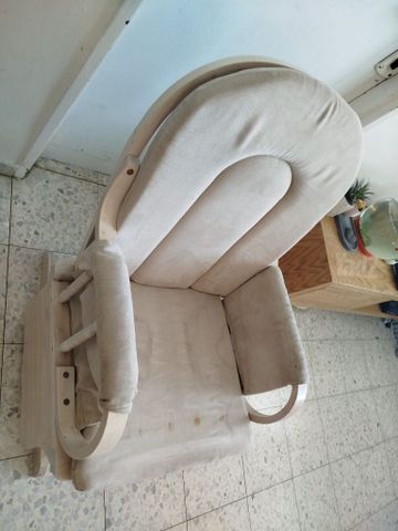 כורסת הנקה