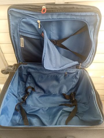 מזוודה גדולה Samsonite --