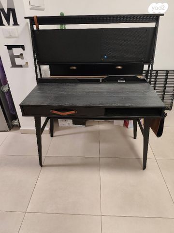 שולחן מחשב