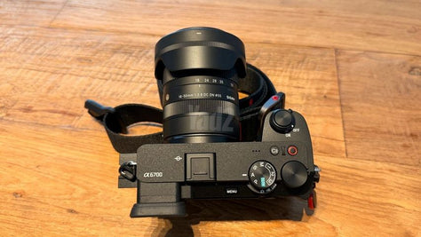 Sony A6700 מַצלֵמָה