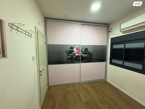 ארונות בגדים