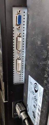 מסך מחשב 23" FHD