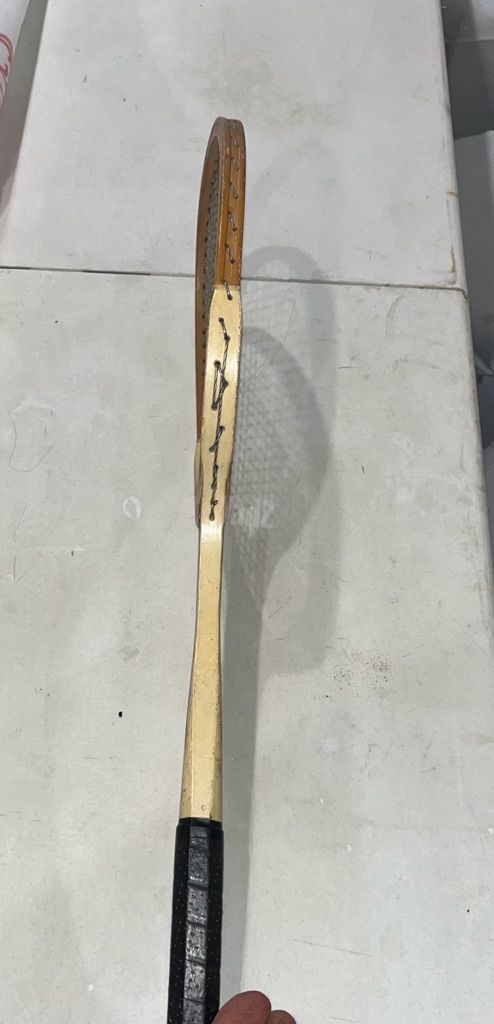מחבט וינטג׳ Dunlop alpha
