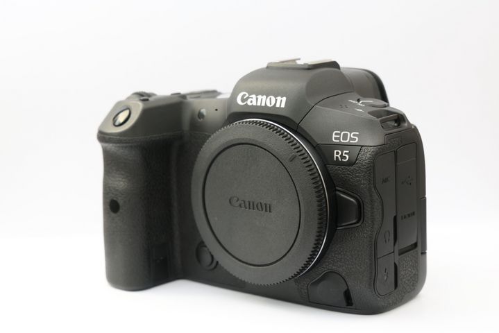 CANON R5
