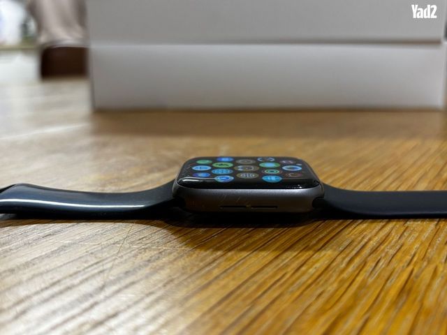 Apple Watch series 4, 44mm