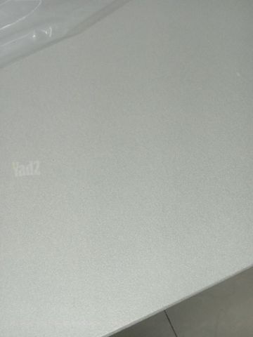 שולחן