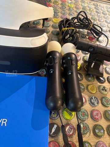 Playstation VR 1 + שני שלטים