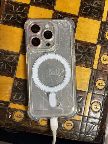 אייפון 15 פרו   iPhone 15 pro