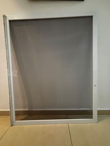 רשתות לחלונות