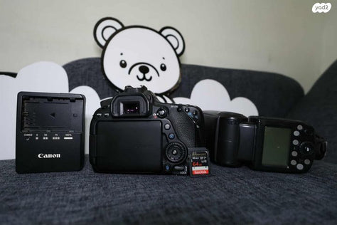 מצלמת canon D80 במצב חדש
