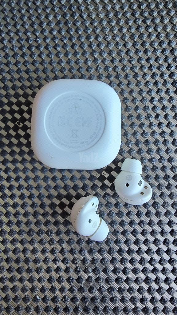 Samsung Buds2 Pro