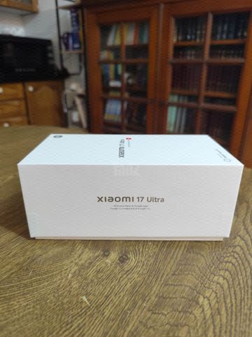 (לבן) Xiaomi 17 ultra