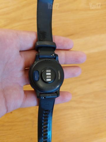 שעון garmin vivoactive 4 s