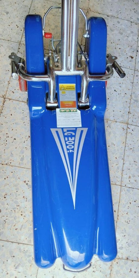 מעלון LG2004