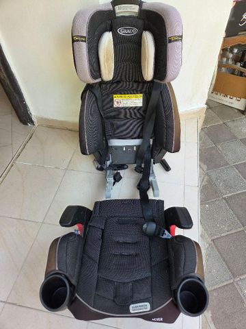 מושב לרכב Graco