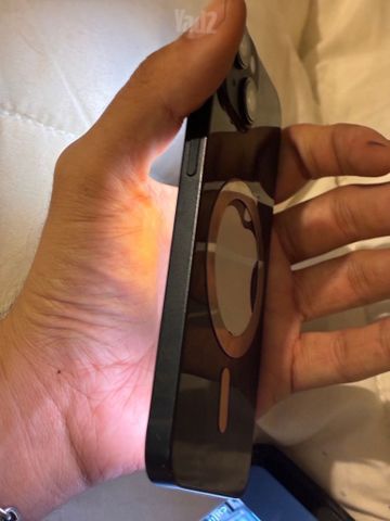‏iPhone 14 במצב מצויין