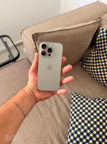 iPhone  16 pro 256 GB