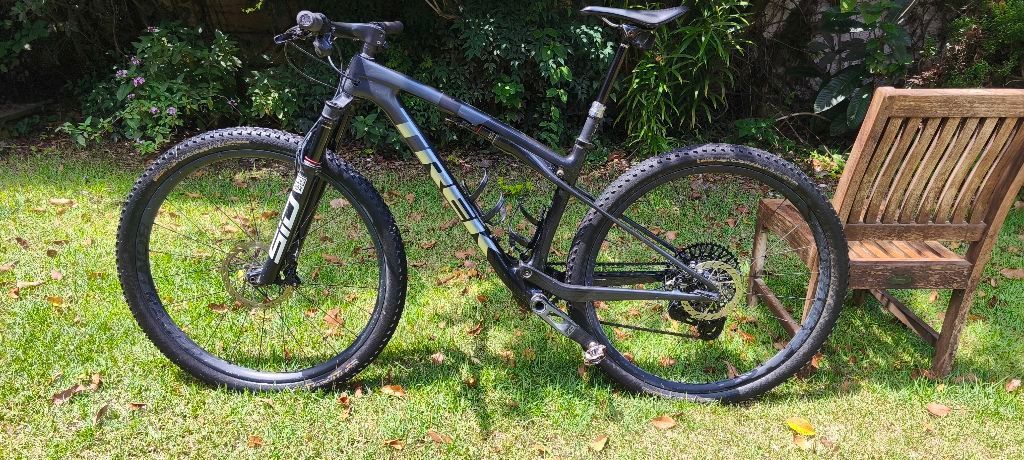 אופני הרים Trek Supercaliber