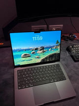 MacBook pro 14 m5 2025