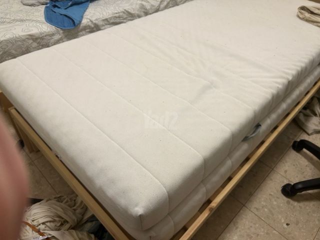 מיטה ומזרון