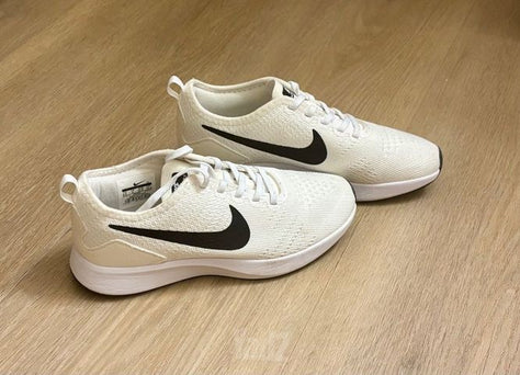 נעלי ריצה Nike