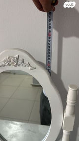 שידת נסיכות מעץ