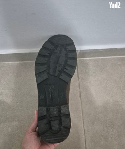 נעלי Blundstone