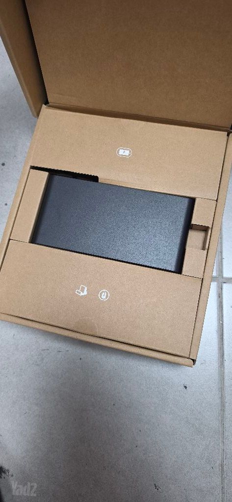 Dock תחנת עגינה