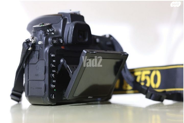 ניקון D750