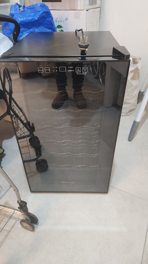 מקרר יין