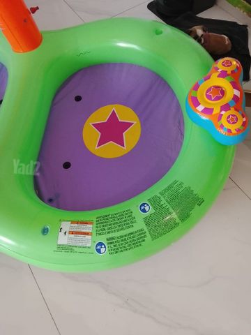 בריכה ילדים