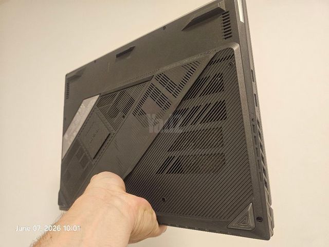 Asus ROG Strix G16 GTX 4060