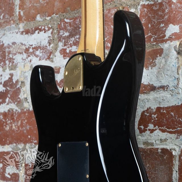 Fender  1984 STR-75  פנדר