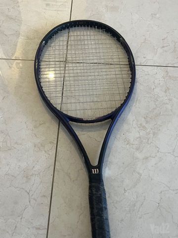 3 מחבטי טניס Wilson