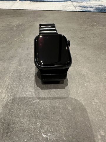 שעון חכמה Apple series 4