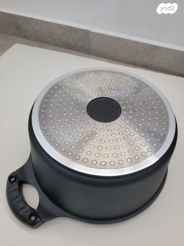 סיר 24ס"מ  4.33  ליטר חדש