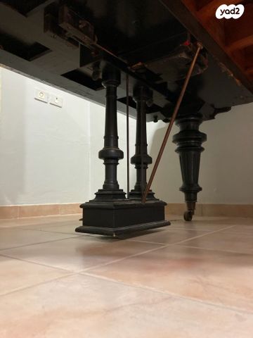 פסנתר כנף Bluthner Leipzig