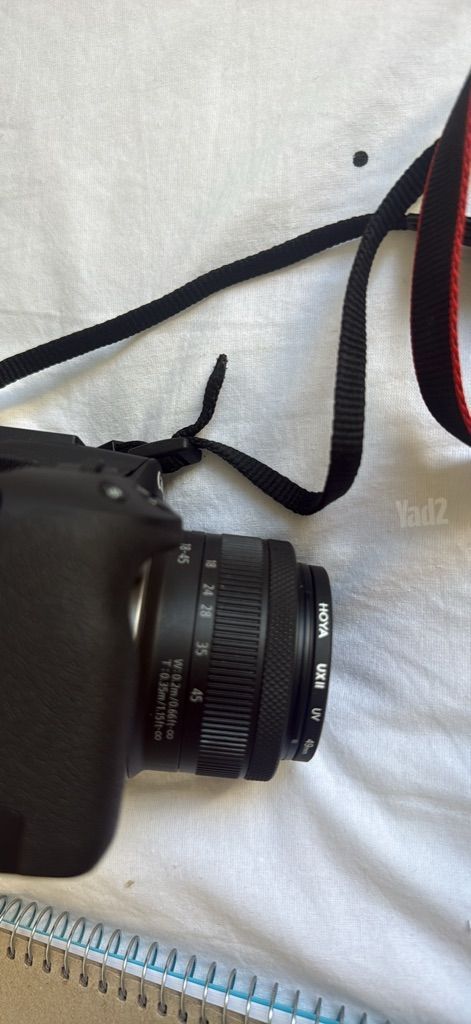 מצלמת cannon R50