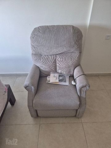 כורסה חשמלית