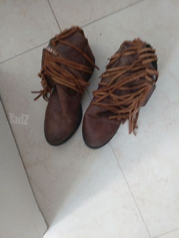 נעליים