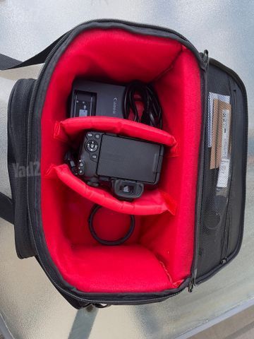 Canon EOS R50