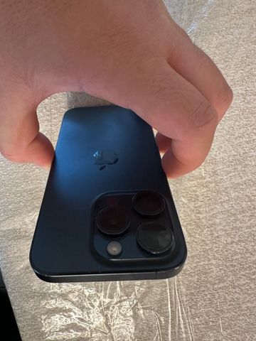 איפון 15 פרו iPhone 15 Pro