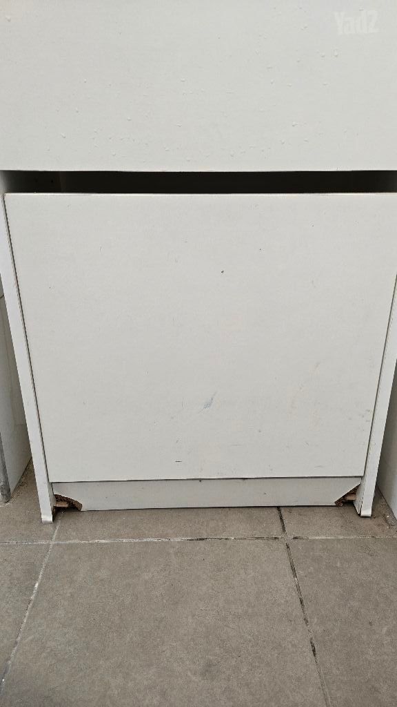 ארון IKEA BISSA- 3 תאים- לבן