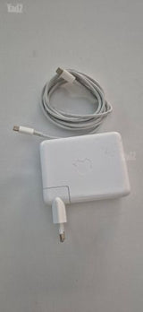מטען macbook