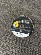 סוני PS5 עם שלט Fortnite
