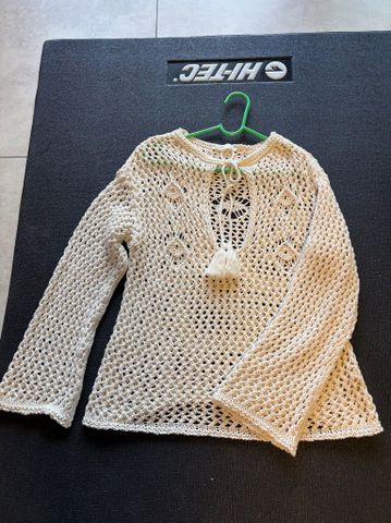 טופ קרושה Pull & Bear