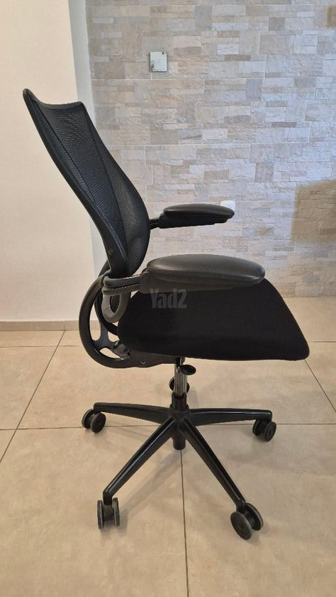 כסא humanscale liberty
