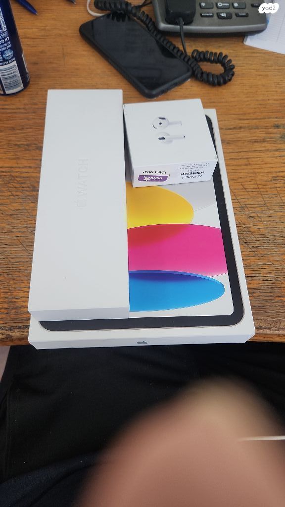 טאבלט+אוזניות אפל +שעון